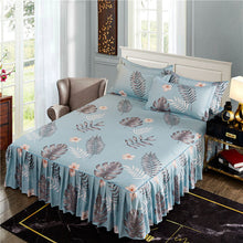 Load image into Gallery viewer, 1pc Thickened Sanding Bedspread Wedding Fitted Sheet Cover Soft Non-Slip King Queen Bed Skirt
